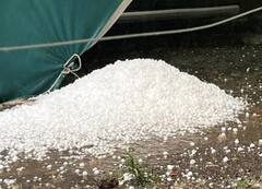 Rain: राज्यात विविध भागात अवकाळी पावसाचा तडाखा