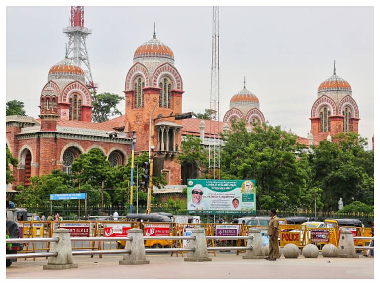 Madras HC On ‘Double Wage’ Plea For Working On Holiday