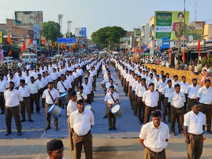 RSS uniform parade in Salem... Executives and members participated. RSS Rally:சேலம்: பிரம்மாண்டமாக நடைபெற்ற ஆர்.எஸ்.எஸ் பேரணி