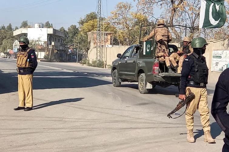 Pakistan Terrorist Attack: Encounter in Khyber Pakhtunkhwa of Pakistan, two security personnel including 8 terrorists killed Pakistan Terrorist Attack: પાકિસ્તાનના ખૈબર પખ્તુનખ્વામાં અથડામણ, 8 આતંકવાદીઓ ઠાર, બે સુરક્ષાકર્મી શહીદ