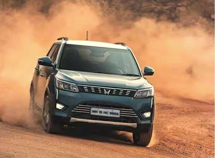 mahindra xuv 300 mahindra offering heavy discount on their xuv300 suv in april 2023 Mahindra XUV 300: XUV 'ਤੇ 52,000 ਰੁਪਏ ਦੀ ਛੋਟ , ਛੇਤੀ ਕਰੋ ਅਤੇ ਮੌਕੇ ਦਾ ਚੱਕੋ ਫਾਇਦਾ