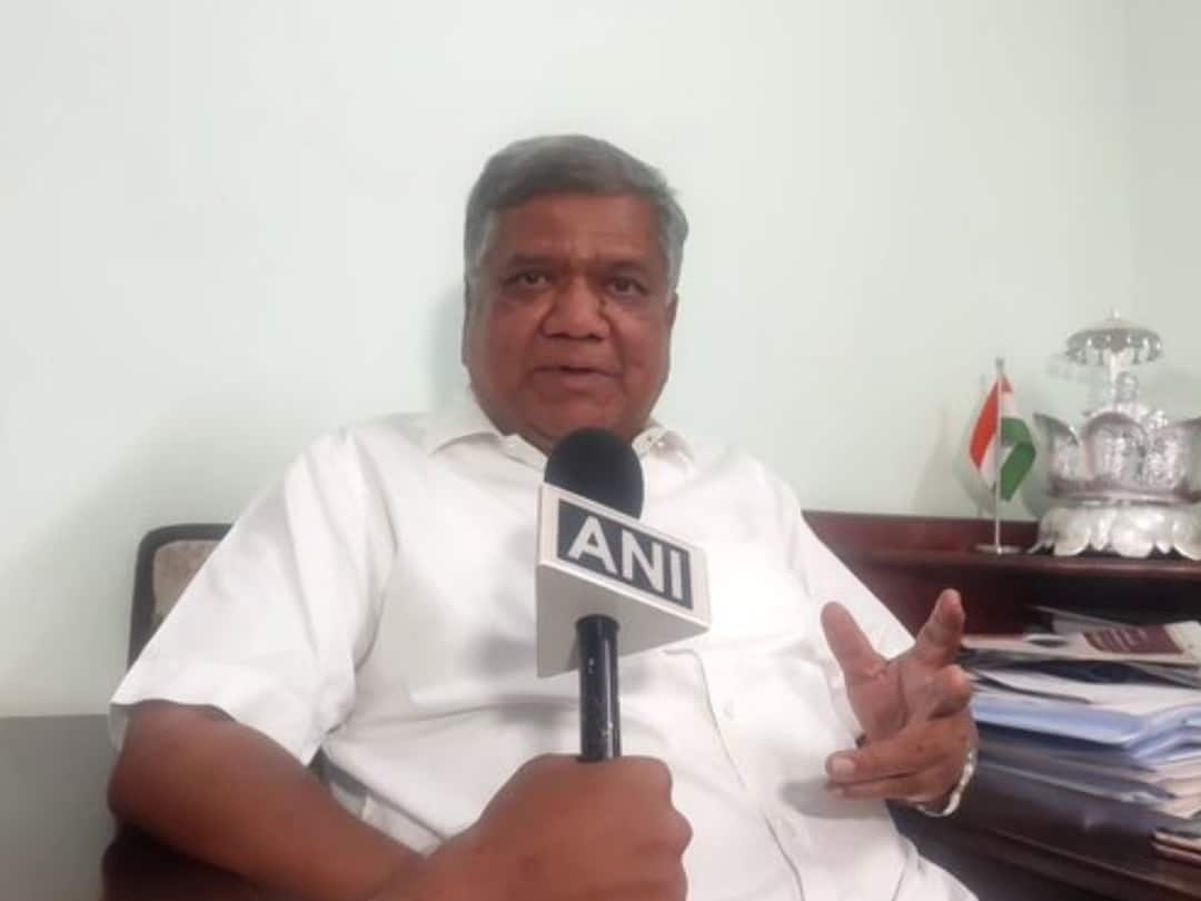 Former Karnataka CM Jagadish Shettar Resigns BJP MLA, Alleges ‘Conspiracy’ Karnataka Elections 2023 Former Karnataka CM Jagadish Shettar Resigns From BJP Alleges Conspiracy Former Karnataka CM Jagadish Shettar Resigns BJP MLA, Alleges ‘Conspiracy’