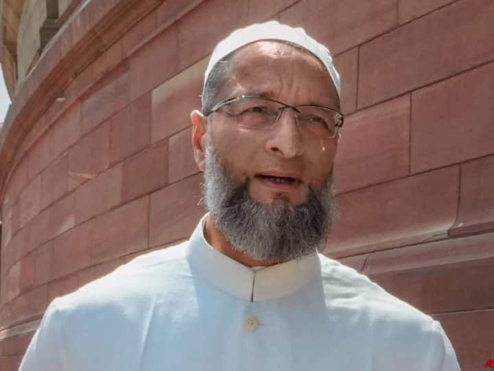 Owaisi’s attack on Atiq Ahmed’s murder, said in poetry Anjad- ‘How many people do you want blood…’