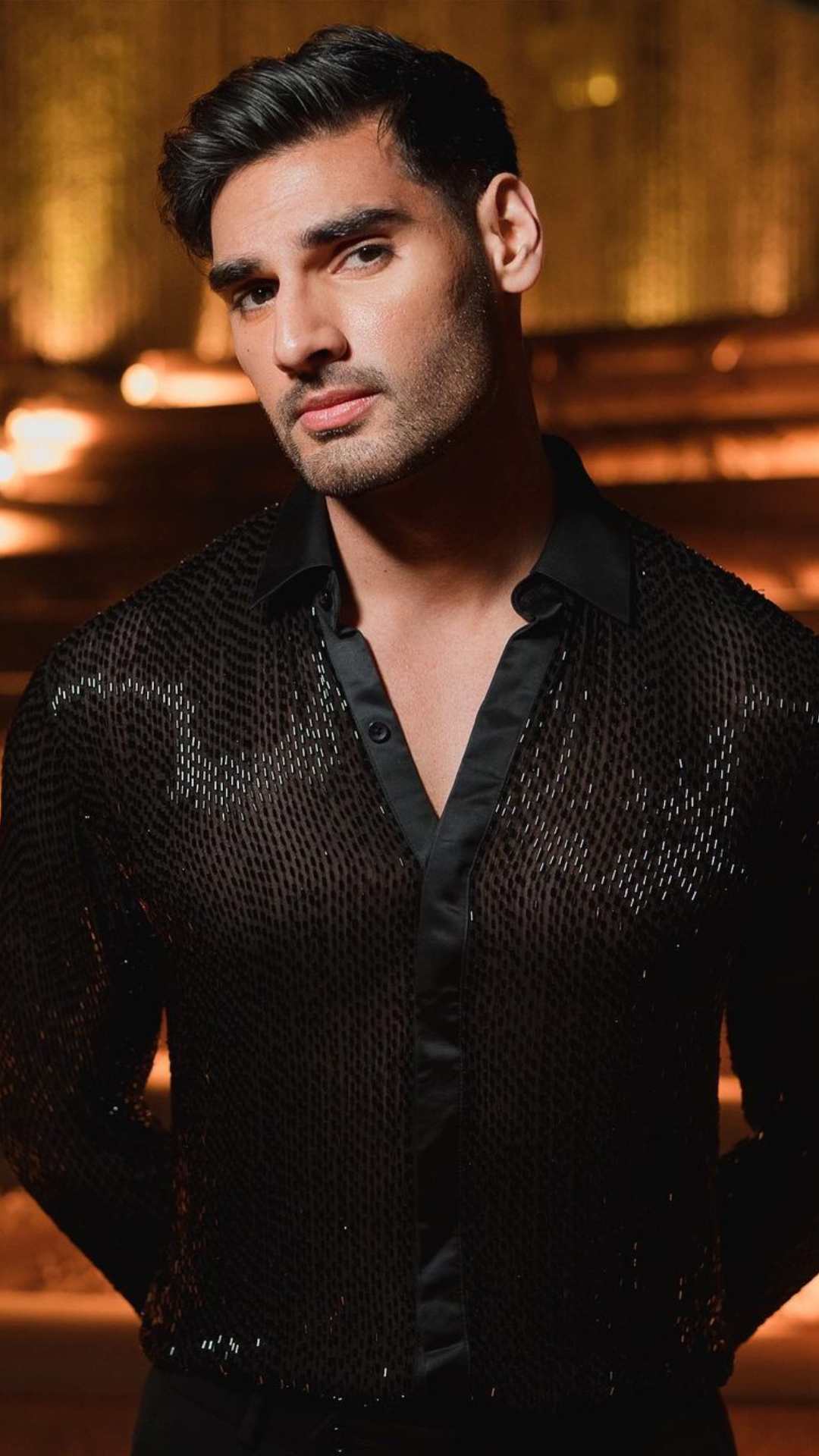 अहान शेट्टी बॉलीवुड के पॉपुलर स्टार किड में से एक हैं अहान शेट्टी बॉलीवुड के पॉपुलर स्टार किड में से एक हैं