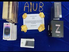 நூதன முறையில் ஐ ஃபோன்கள் கடத்தல்..! விமான நிலையத்தில் சுத்து போட்டு பிடித்த சுங்கத்துறை அதிகாரிகள்..!