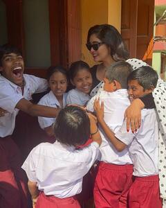 Ritabhari Chakraborty: বিশেষভাবে সক্ষম শিশুদের হাতে তুলে দিলেন নতুন জামা, কেমন কাটল ঋতাভরীর নববর্ষ?