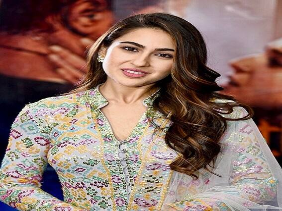 Sara Ali Khan Trolled: Video of Sara Ali Khan rejected from Oxford going viral, fans said- 'Nepotism doesn't work there' Sara Ali Khan Trolled: સારા અલી ખાનનો ઓક્સફોર્ડમાંથી રિજેક્ટ થયેલો વીડિયો વાયરલ, ચાહકોએ કહ્યું- 'ત્યાં નેપોટિઝમ કામ કરતું નથી'