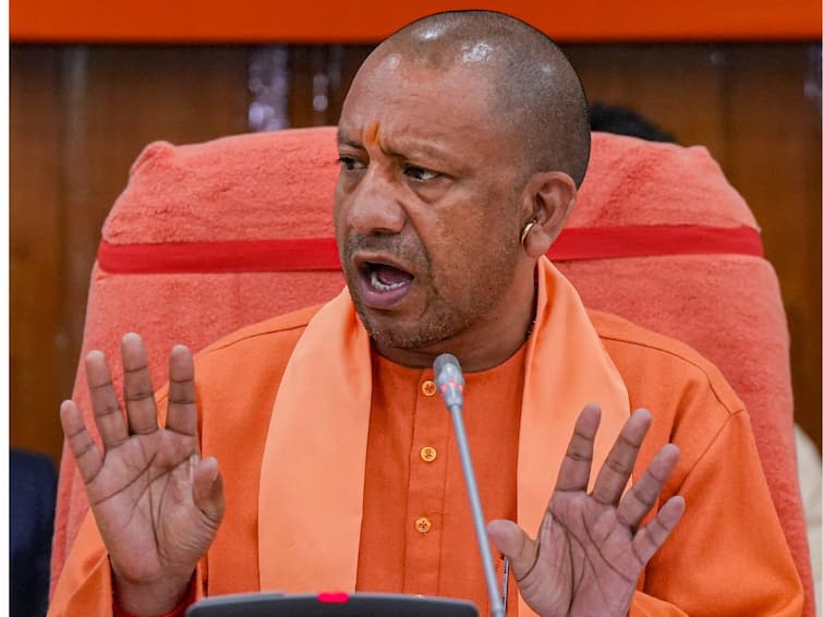 CM Yogi Official Statement On Atiq, Ashraf Killing Top Officials Meet Ends, CM Yogi Orders Cops To Ensure Peace Is Not Disturbed In State — Details Top Officials' Meet Ends, CM Yogi Orders Cops To Ensure Peace Is Not Disturbed In State — Details