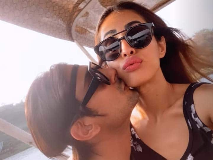 Priya Banerjee Birthday: एक्टर प्रतीक बब्बर ने गर्लफ्रेंड प्रिया बनर्जी का जन्मदिन सेलिब्रेट किया है. इस बर्थ सेलिब्रेशन की कुछ फोटोज सामने आई हैं जिन्हें देखकर आपको भी कपल पर प्यार आ जाएगा.