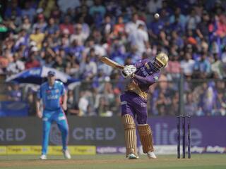 MI vs KKR: वेंकटेश अय्यर ने जड़ा इस सीज़न का दूसरा शतक, कोलकाता के लिए सेंचुरी लगाने वाले बने दूसरे बल्लेबाज़