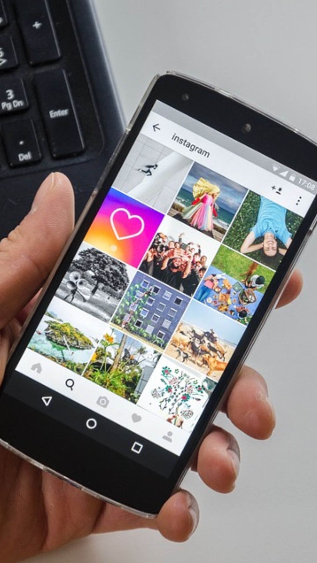 दरसअल, इंस्टाग्राम पर सबसे ज्यादा फॉलोअर्स खुद Instagram के हैं. यानि कंपनी के अकाउंट पर ही सबसे ज्यादा फॉलोअर्स हैं.