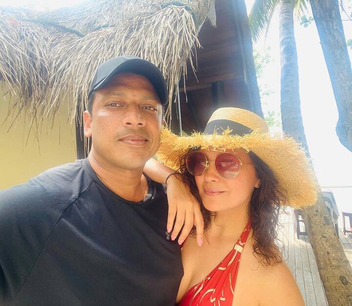 लारा दत्ता ने साल 2010 में कॉफी विद करण शो में महेश भूपति के साथ अपनी लव स्टोरी को लेकर खुलकर बात की थी. उन्होंने ये भी खुलासा किया दोनों की पहली मुलाकात कैसे हुई थी.