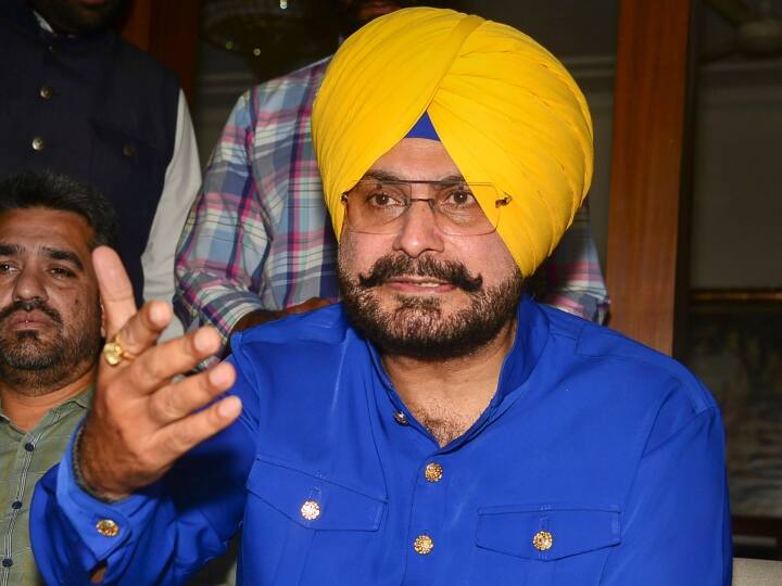 Wrestlers Protest: ਜੰਤਰ-ਮੰਤਰ 'ਤੇ ਪ੍ਰਦਰਸ਼ਨ ਕਰ ਰਹੇ ਪਹਿਲਵਾਨਾਂ ਦੇ ਸਮਰਥਨ 'ਚ ਆਏ ਨਵਜੋਤ ਸਿੱਧੂ punjab navjot singh sidhu will meet wrestlers protesting at jantar mantar today Wrestlers Protest: ਜੰਤਰ-ਮੰਤਰ 'ਤੇ ਪ੍ਰਦਰਸ਼ਨ ਕਰ ਰਹੇ ਪਹਿਲਵਾਨਾਂ ਦੇ ਸਮਰਥਨ 'ਚ ਆਏ ਨਵਜੋਤ ਸਿੱਧੂ