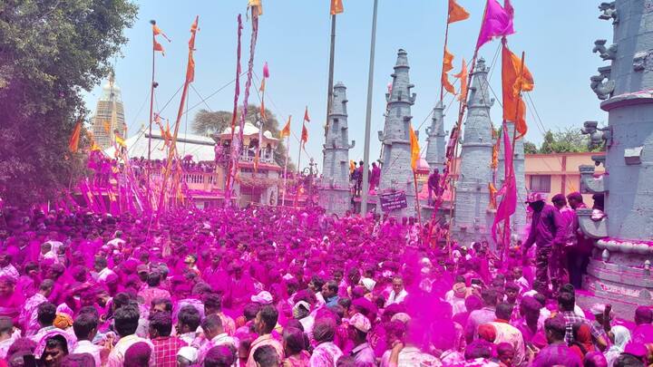 उद्या रथोत्सवाने या सिद्धनाथच्या यात्रेची सांगता होणार आहे.