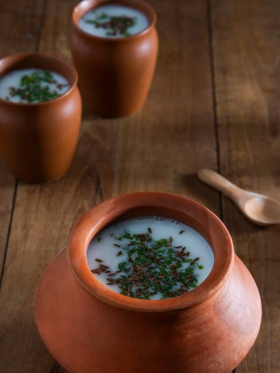 गर्मियों में पीयें लस्सी पास नहीं आएंगी ये बीमारियां