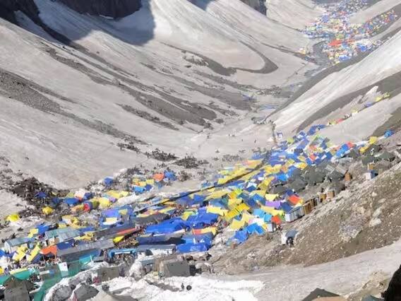 ऑनलाईन नोंदणी करण्यासाठी, तुम्हाला jksasb.nic.in वर जावे लागेल. याठिकाणी सर्वात आधी अर्ज भरा आणि नंतर तुमचा OTP टाका  . आणि अर्जासह पुढे जा आणि तुम्हाला एसएमएसद्वारे माहिती पाठविली जाईल.