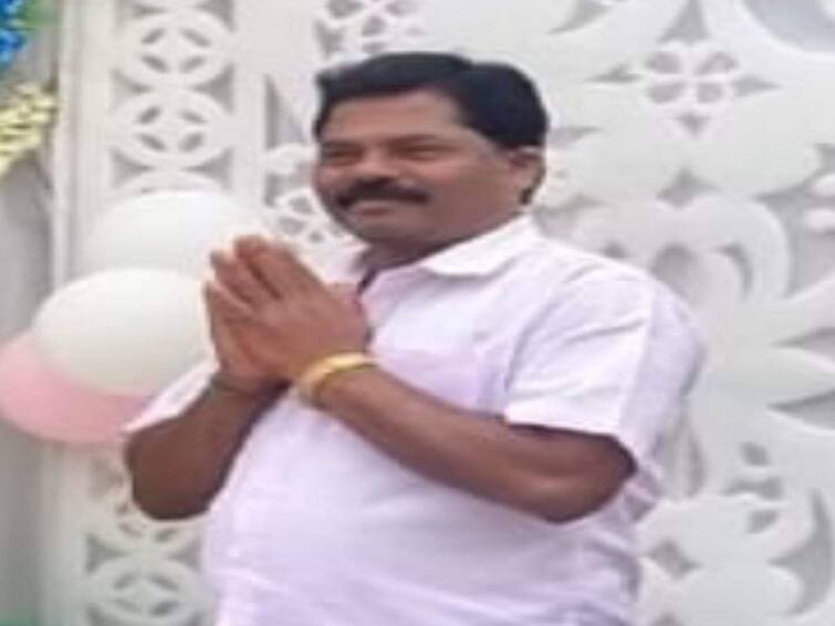 Crime ADMK was hit by a car on a two wheeler  Union councilor crushed to death TNN சாத்தனூர் அருகே இருசக்கர வாகனத்தின் மீது கார் மோதி அதிமுக கவுன்சிலர் உயிரிழப்பு