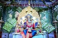 नाशिकच्या सिद्धीविनायक गणपती मंदिरात चोरी, सुरक्षारक्षकाच्या डोक्यात मारून बाप्पाच्या मूर्तीवरील सोन्याचे दागिने केले लंपास