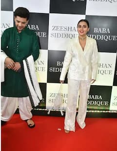 Tejasswi Prakash-Karan Kundrra: ਤੇਜਸਵੀ ਪ੍ਰਕਾਸ਼-ਕਰਨ ਕੁੰਦਰਾ ਬਣੇ ਬਾਬਾ ਸਿੱਦੀਕੀ ਦੀ ਇਫਤਾਰ ਪਾਰਟੀ ਦਾ ਹਿੱਸਾ, ਲੁੱਕ ਨਾਲ ਲੁੱਟੀ ਮਹਫ਼ਿਲ