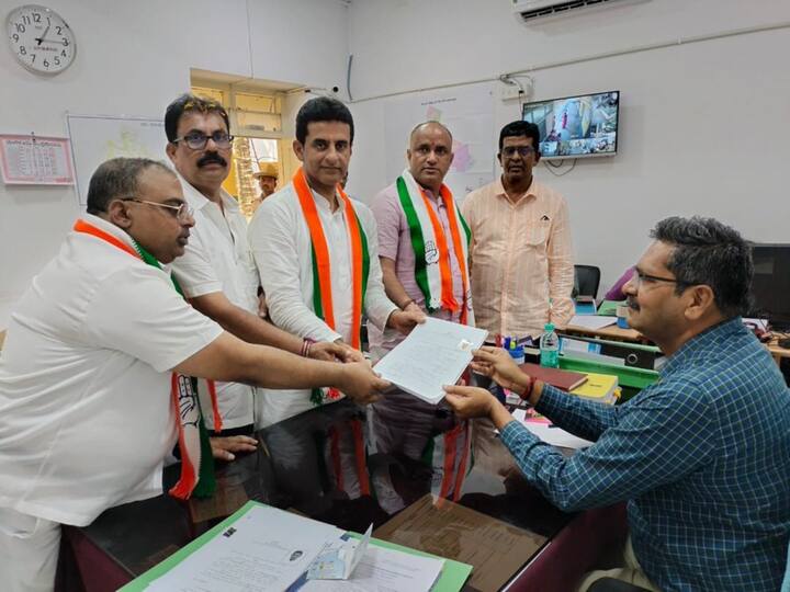 Congress leader Rizwan Arshad files his nomination from Shivajinagar Assembly constituency.