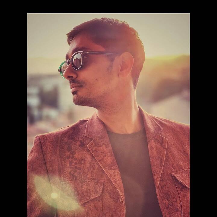 சித்தார்த் என்று அழைக்கப்படும் சித்தார்த் சூரியநாராயணன், தென்னிந்திய திரைப்பட நடிகர் ஆவார்.