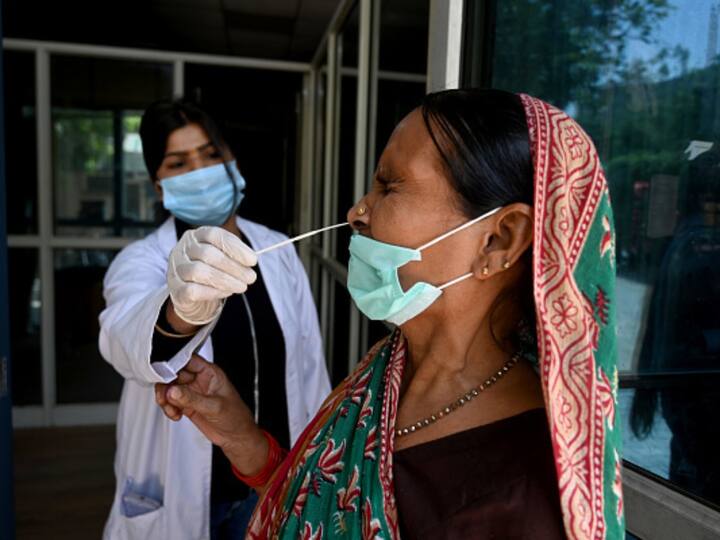 Coronavirus Cases In India: 10,000 cases of corona in the country in 24 hours, increasing number of deaths – 29 patients died Coronavirus Cases In India: 24 કલાકમાં દેશમાં કોરોનાના 10,000 જેટલા કેસ, મોતનો આંકડો વધ્યો - 29 દર્દીઓના મોત