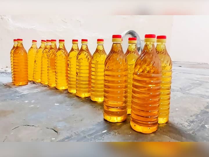 सध्या इथे सूर्यफूल, करडई, शेंगदाणे आणि नारळाचे तेल काढले जात आहे, भविष्यात 70 प्रकारच्या वेगवेगळ्या पदार्थांपासून तेल निर्मिती करण्याचा या अण्णांचा मानस आहे.