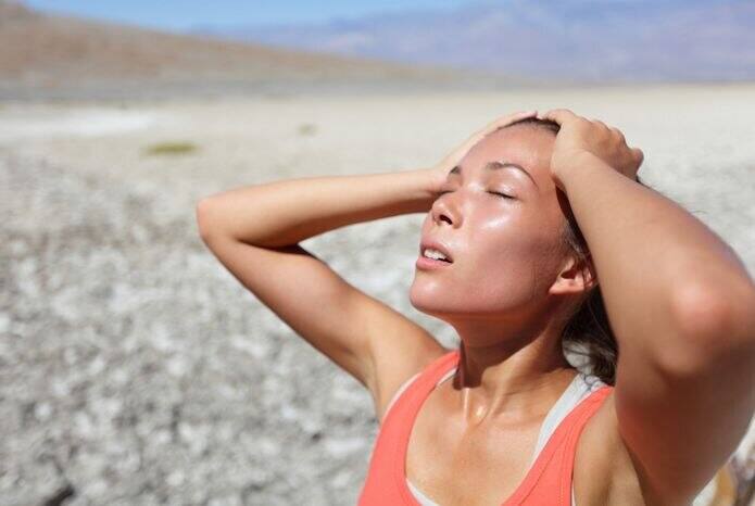 কবে এই কষ্টের শেষ হবে, কবে নামবে বৃষ্টি, সেই অপেক্ষায় সকলে। এরই মধ্যে সুখবর এল আবহাওয়া দফতরের তরফে।