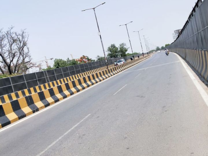 Empty Roads, Closed Shops, No Internet: How Prayagraj Looked Like Day After Atiq-Ashraf Double Murder