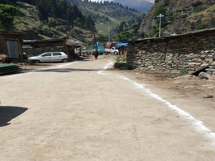 इसके बाद आपको फीस पेमेंट करना होगा. अब आपको यात्रा का परमिट मिल जाएगा, जिसे डाउनलोड कर सकते हैं. ऑफलाइन रजिस्ट्रेशन आप बैंक के द्वारा करा सकते हैं.