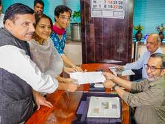 आप की मेयर प्रत्याशी शैली ओबेरॉय ने दाखिल किया नामांकन, आले मोहम्मद इकबाल ने भी भरा नॉमिनेशन