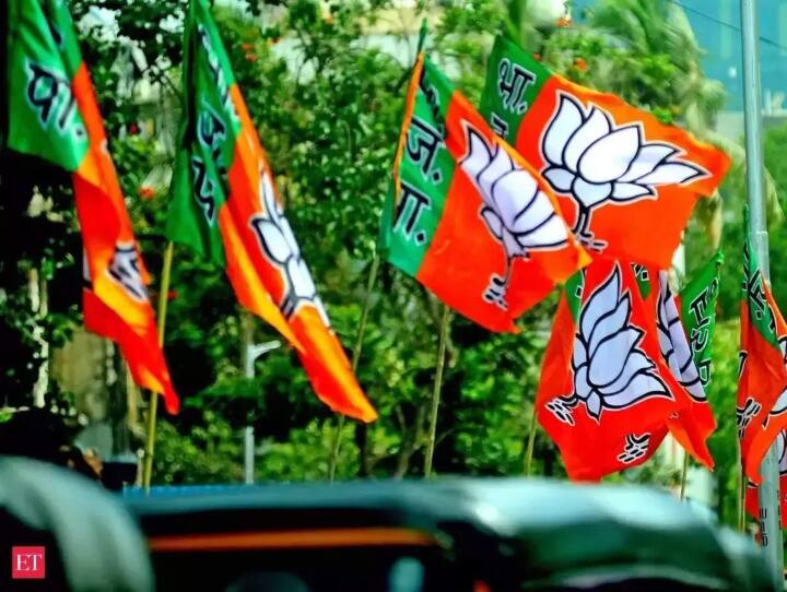 Karnataka Election 2023: BJP released list of star campaigners in Karnataka, names of 40 people including PM Modi included Karnataka Election 2023: ભાજપે કર્ણાટકમાં સ્ટાર પ્રચારકોની યાદી જાહેર કરી, પીએમ મોદી સહિત 40 લોકોના નામ સામેલ