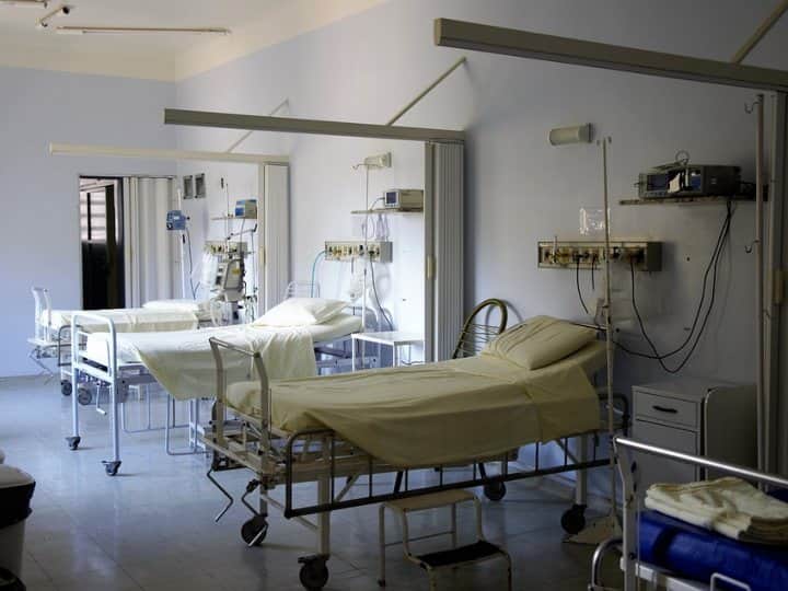 Centre Government Increased CGHS hospitals Charges including ICU charges room rent OPD fees Hospital Charges: सरकार ने CGHS अस्पतालों में स्वास्थ्य स्कीम के तहत चार्ज में किए बदलाव, OPD, ICU और रूम रेंट में इजाफा