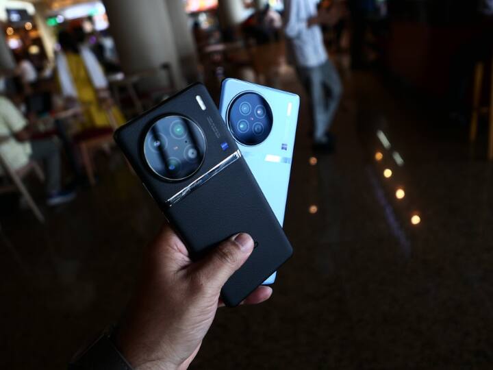 Vivo X90 series will launch on 26 April check price and spec details Vivo X90 series: 26 अप्रैल को वीवो लॉन्च करेगा 2 शानदार स्मार्टफोन, क्रिएटर्स जरूर जान लें डिटेल 