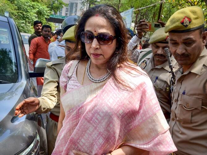 Loksabha Election 2024: केवल चुनाव के समय दिखतीं हैं हेमा, मथुरावासियों में नाराजगी व्याप्त, निर्दलीय प्रत्याशी उतारने की तैयारी - ab news
