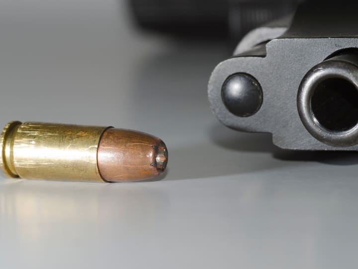 ​Did you know difference between Pistol and Revolver know how they works ​क्या होता है रिवाल्वर और पिस्टल में अंतर और दोनों में कौनसी गन है ज्यादा खतरनाक?