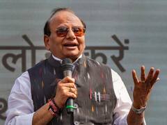 फ्री बिजली सब्सिडी को लेकर बिजली कंपनियों का CAG से होगा ऑडिट, एलजी वीके सक्सेना ने दिए निर्देश