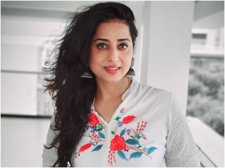 Mahie Gill confirms about marrying actor entrepreneur Ravi Kesar know more details here Whatt!!!! 'देव डी' फेम एक्ट्रेस माही गिल ने गुप-चुप कर ली है शादी, जानिए- कौन हैं एक्ट्रेस के मिस्टर हसबैंड