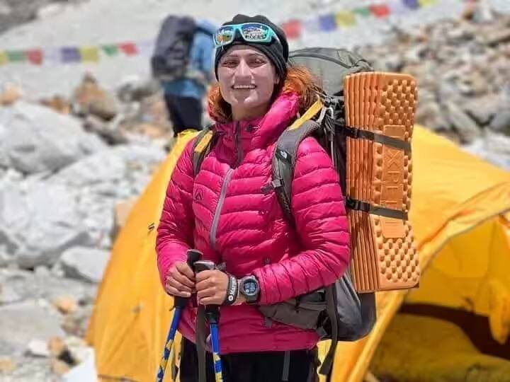 Indian mountaineer baljeet kaur found alive who was missing in annapurna peak maharashtra marathi news Mountaineer Baljeet Kaur: माऊंट अन्नपूर्णाची चढाई करताना गिर्यारोहक बलजीत कौर यांचा अपघात, बेस कँपवर सुरक्षित आणण्यासाठी युद्धपातळीवर मदत आणि बचावकार्य