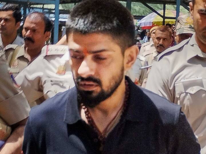 Lawrence Bishnoi News: NIA के बाद अब गुजरात ATS को मिल सकती है लॉरेंस बिश्नोई की कस्टडी, कोर्ट में डाली अर्जी gujarat ATS files application for custody of lawrence bishnoi in Patiala House court ann Lawrence Bishnoi News: NIA के बाद अब गुजरात ATS को मिल सकती है लॉरेंस बिश्नोई की कस्टडी, कोर्ट में डाली अर्जी