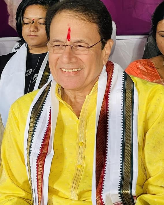 कितना पढ़े लिखे हैं TV के 'राम', अरुण गोविल को सरकारी अफसर बनाना चाहते थे पिता कितना पढ़े लिखे हैं TV के 'राम', अरुण गोविल को सरकारी अफसर बनाना चाहते थे पिता