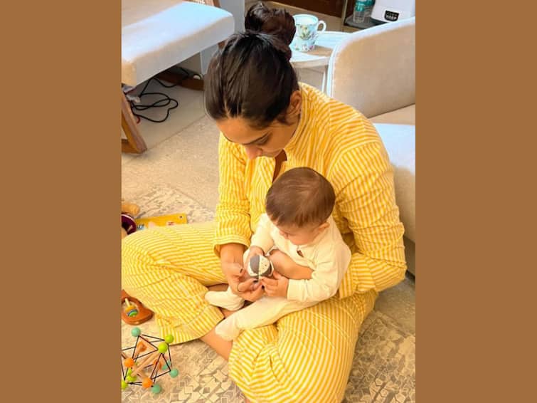 Sonam Kapoor Says that She Is Not Trying To Lose Her Weight And Is Not On Any 'Crazy Diet' Sonam Kapoor Says that She Is Not Trying To Lose Her Weight. Says, 'I’m Not Even Pushing Myself– I’m Still Breastfeeding'