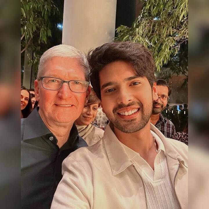 Singer Armaan Malik shared a selfie with Tim on his Instagram and captioned it,