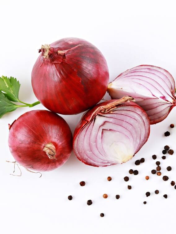 7 कारण, गर्मियों में क्यों खानी चाहिए कच्ची प्याज