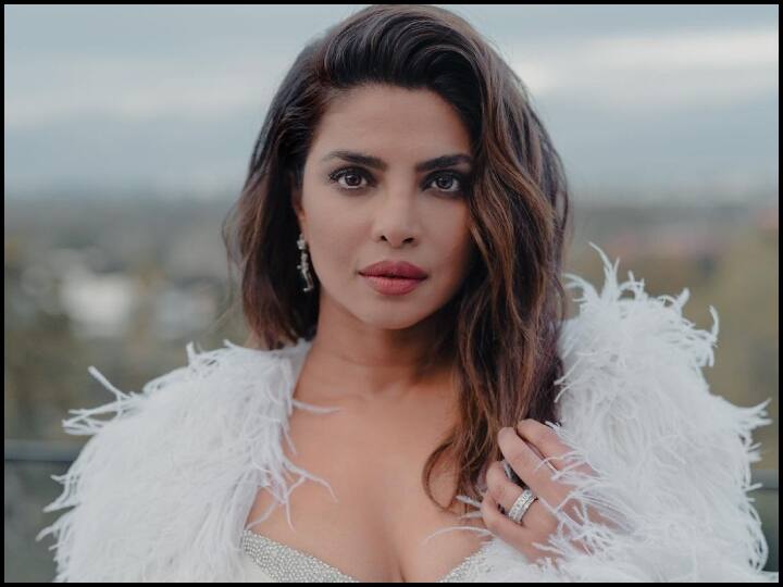 पहली बार इंडिया आईं प्रियंका चोपड़ा की बेटी मालती को कैसा लगा देश? एक्ट्रेस ने बताया Citadel Fame Priyanka Chopra Talk About That Her Daughter Malti Marie Jonas Love Everything in India Watch the Full Detail about Actress पहली बार इंडिया आईं प्रियंका चोपड़ा की बेटी मालती को कैसा लगा देश? एक्ट्रेस ने बताया