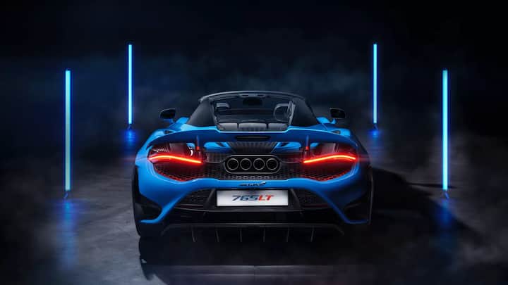 McLaren 765 LT Spider के फ्यूल टाइप की बात करें तो पेट्रोल से चलती है.
