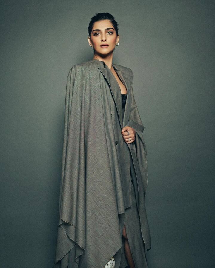 সম্প্রতি মুম্বইয়ে অ্যাপল স্টোরের উদ্বোধনী অনুষ্ঠানে দেখা মিলল এই ডুয়োর।