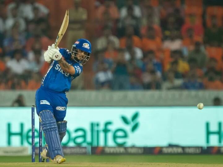 IPL 2023 MI give target of 193 runs against SRH in Match 25 at Rajiv Gandhi Stadium SRH vs MI: मुंबई इंडियंस ने हैदराबाद को दिया 193 रनों का लक्ष्य, कैमरून ग्रीन ने अर्धशतक जड़ पलटा मैच