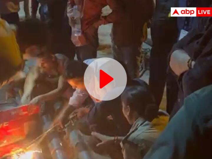 rescue operation of Police Honey Singh Live Concert in Raipur to save youth trapped in drainage net in Chhattisgarh ann Watch: हनी सिंह के लाइव कंसर्ट के दौरान हादसा, युवक को बचाने के लिए आधी रात तक रायपुर में चला पुलिस का रेस्क्यू ऑपरेशन