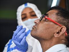 बढ़ते-बढ़ते अब घटने लगे कोरोना केस, पिछले 24 घंटे में 7633 नए मामले, मौतों की संख्या भी हुई कम
